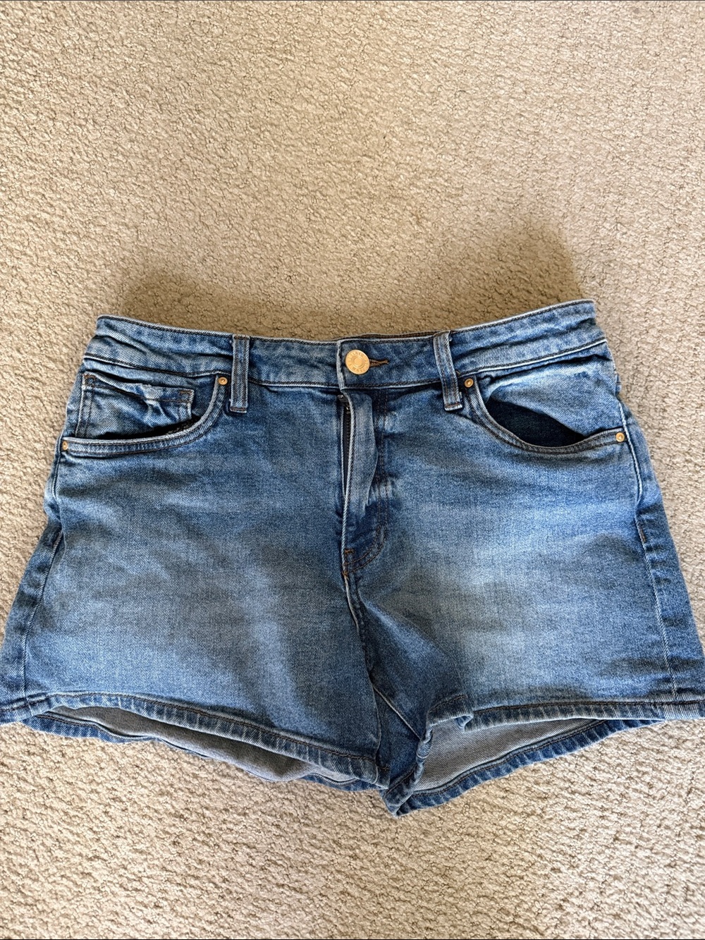 Kut from the Kloth Medium Blue Denim High-Rise Shorts